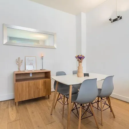 Apartman Functional In The Center Of Lille